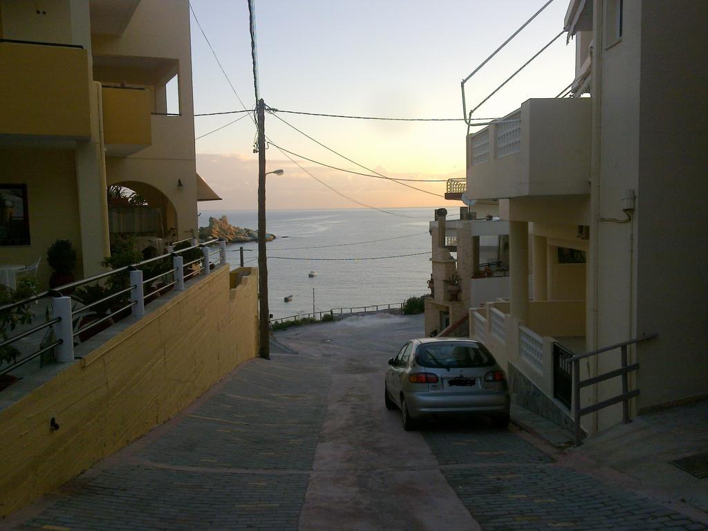 Mades Magic Place Agia Pelagia  Exterior photo